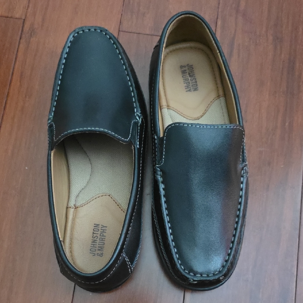 Johnston & Murphy Black Leather Loafers